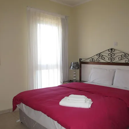Flamingo 3*