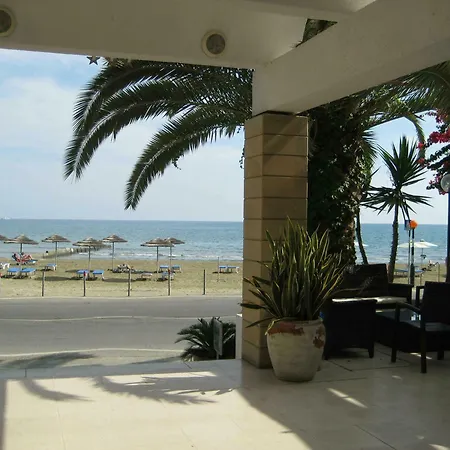 Hotel Flamingo Larnaca