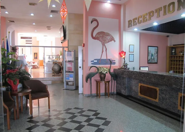 Flamingo فندق 3*